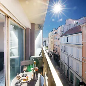 Near Croisette- 4 Star -seaview , Cannes France